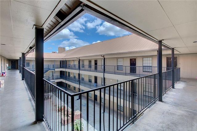 2401 Leon ST 310, Austin, TX 78705