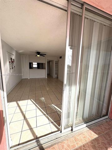 19805 SW 114th Ave 315, Miami, FL 33157