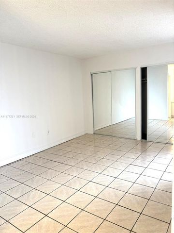 19805 SW 114th Ave 315, Miami, FL 33157