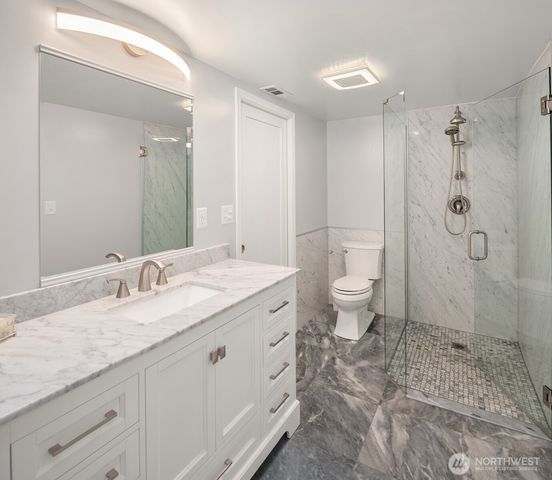 16311 25th Avenue SW, Burien, WA 98166