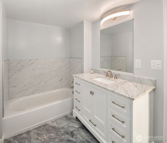 16311 25th Avenue SW, Burien, WA 98166