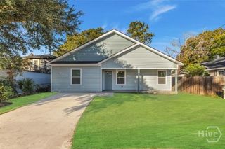 22 W 61st Street, Savannah, GA 31405