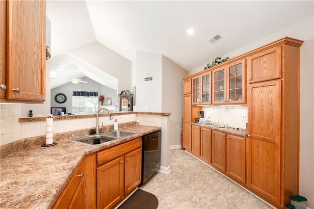 1031 Silver Oak, Connoquenessing Twp, PA 16053