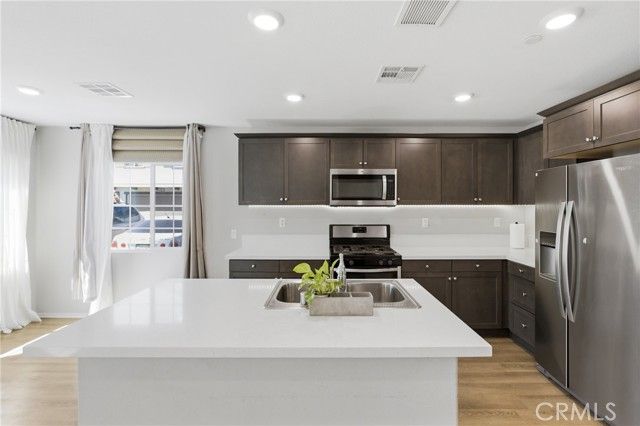 35741 Starling 2204, Murrieta, CA 92563