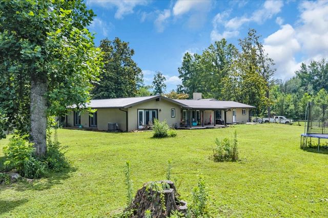 6126 Manchester Hwy, Morrison, TN 37357