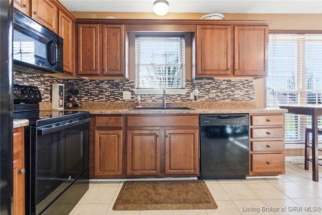 11901 Columbus Parkway, Sellersburg, IN 47172