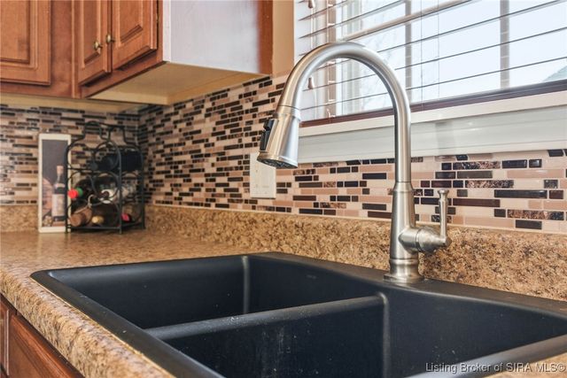 11901 Columbus Parkway, Sellersburg, IN 47172