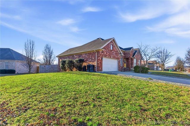 11901 Columbus Parkway, Sellersburg, IN 47172