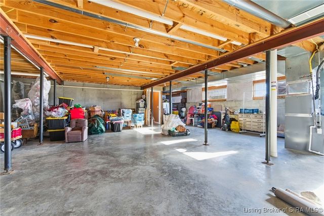 11901 Columbus Parkway, Sellersburg, IN 47172