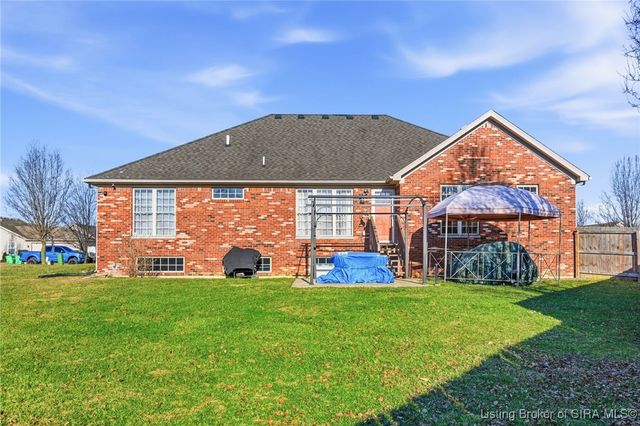 11901 Columbus Parkway, Sellersburg, IN 47172