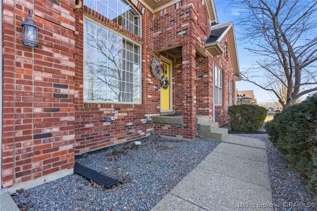 11901 Columbus Parkway, Sellersburg, IN 47172