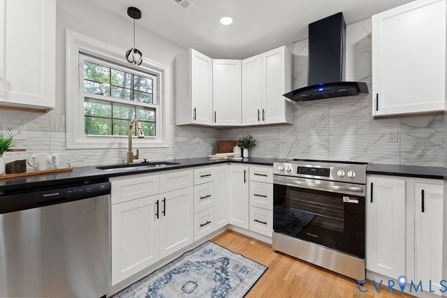 5200 Rock Spring Ct, Richmond, VA 23234