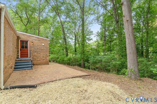 5200 Rock Spring Ct, Richmond, VA 23234