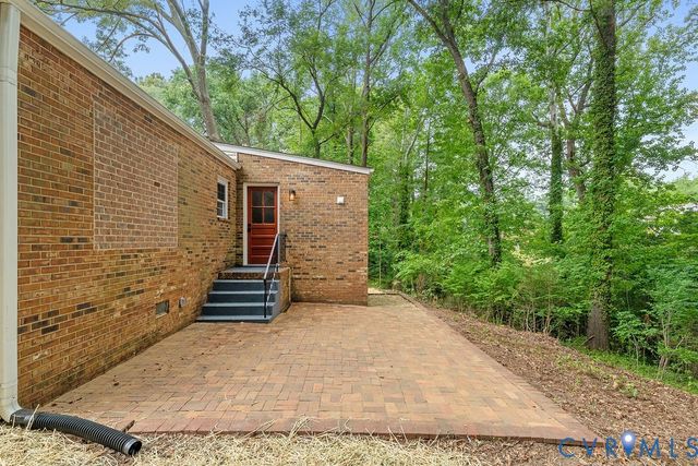 5200 Rock Spring Ct, Richmond, VA 23234