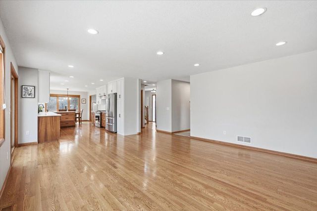 9660 Ogden Avenue NE, Otsego, MN 55330