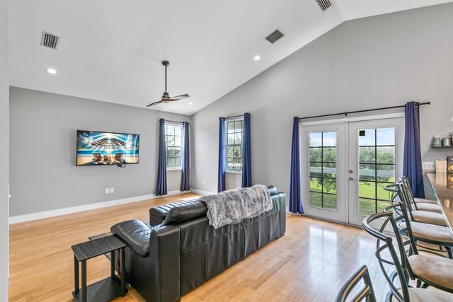 171 Riberia St., St Augustine, FL 32084