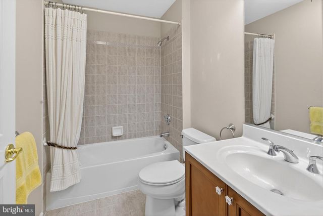 19 MONTE CARLO DR, Robbinsville, NJ 08691