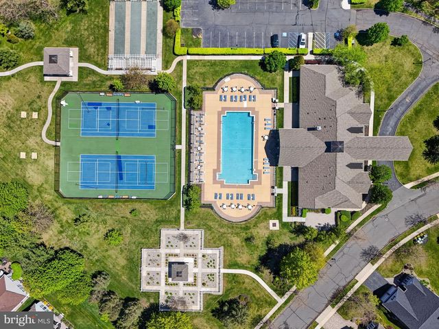 19 MONTE CARLO DR, Robbinsville, NJ 08691