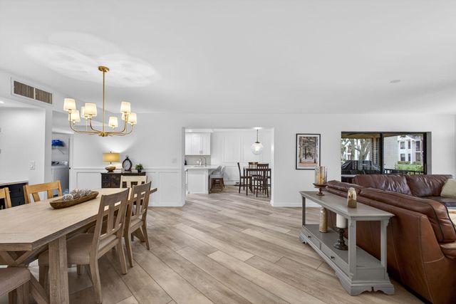 19149 SE Sea Turtle Court 105, Jupiter, FL 33469