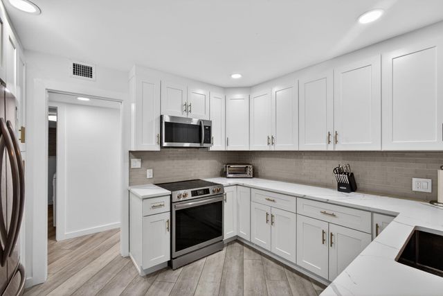 19149 SE Sea Turtle Court 105, Jupiter, FL 33469