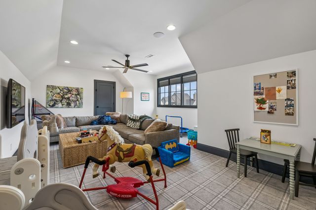 349 Stephens Valley Blvd, Nashville, TN 37221
