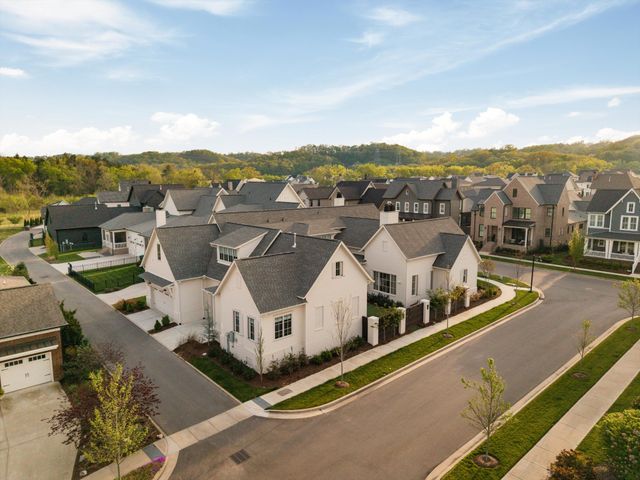 349 Stephens Valley Blvd, Nashville, TN 37221