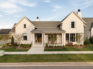 349 Stephens Valley Blvd, Nashville, TN 37221