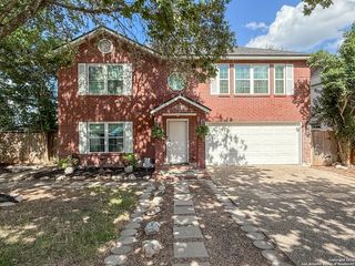 1327 Summit, San Antonio, TX 78258