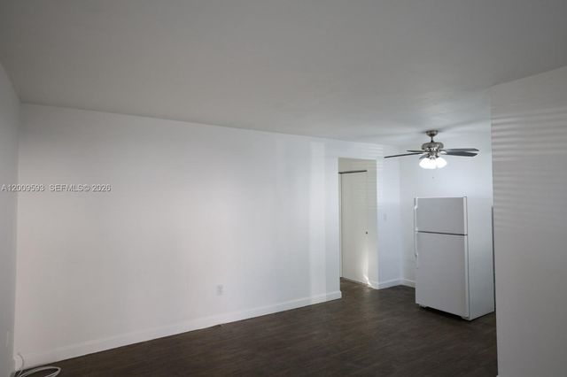 7130 W 11th Ct 6, Hialeah, FL 33014