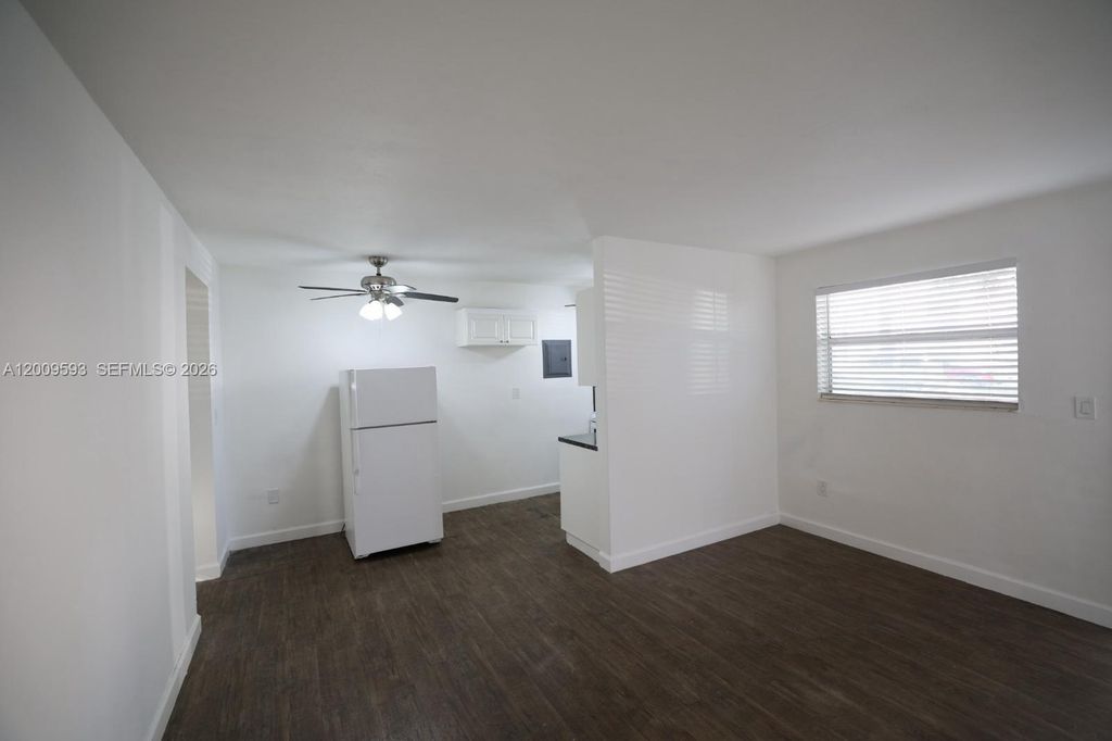 7130 W 11th Ct 6, Hialeah, FL 33014