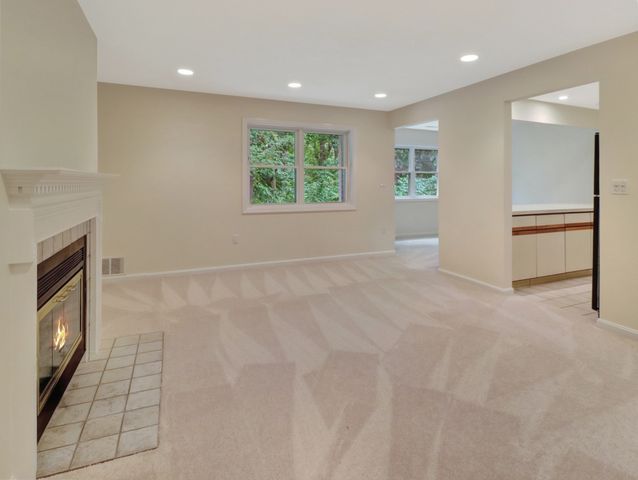 2406 Hockley Drive 2406, Hingham, MA 02043