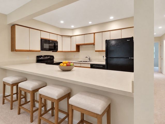 2406 Hockley Drive 2406, Hingham, MA 02043