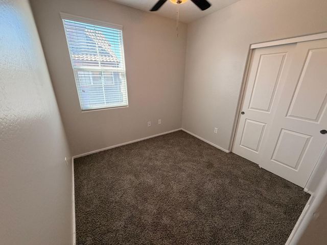 2348 E Huntington Drive, Phoenix, AZ 85040