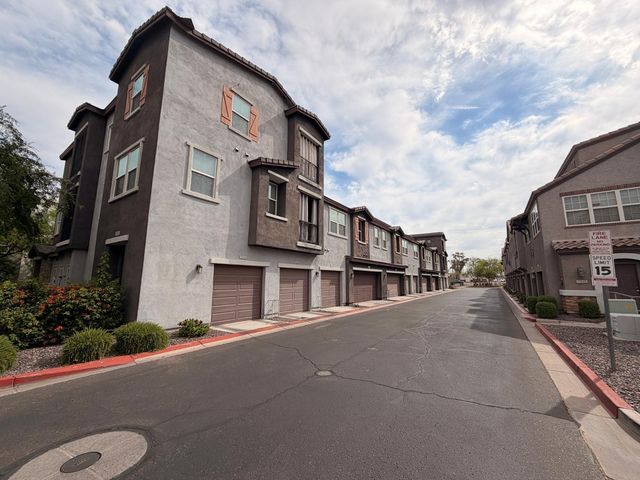 2348 E Huntington Drive, Phoenix, AZ 85040