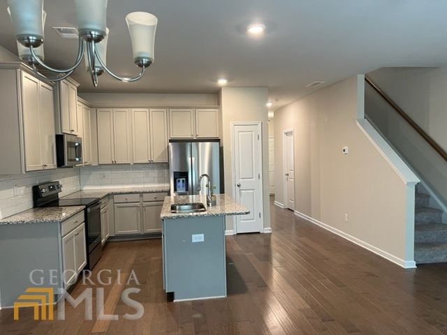 7055 Mimosa Bluff, Stonecrest, GA 30038
