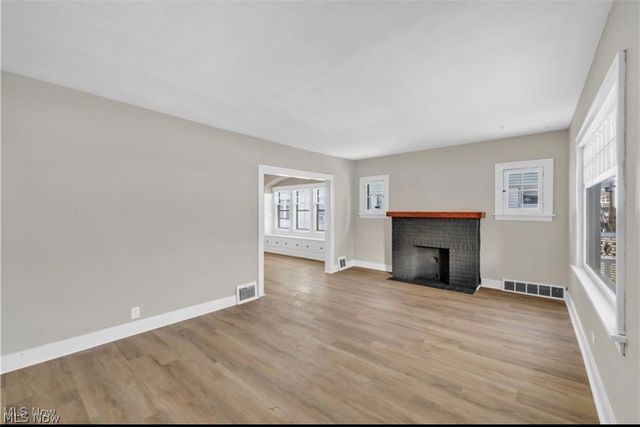 3522 E 154th Street, Cleveland, OH 44120