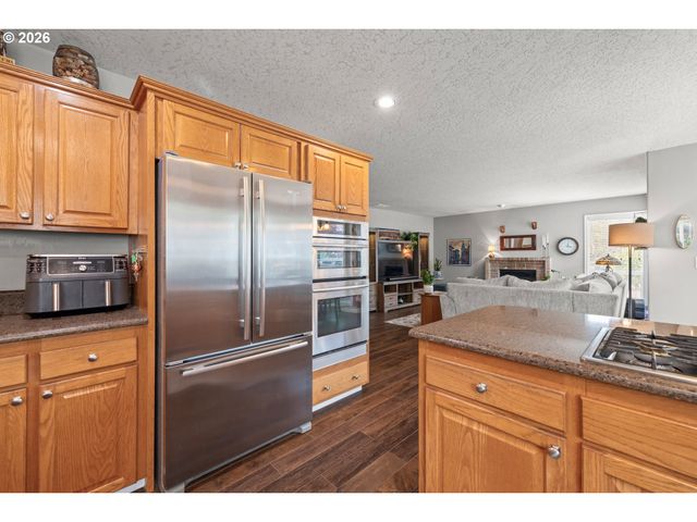 4549 Se 10TH Ter, Gresham, OR 97080