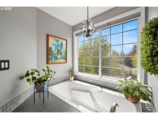 4549 Se 10TH Ter, Gresham, OR 97080