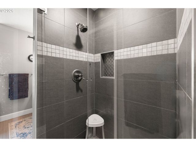 4549 Se 10TH Ter, Gresham, OR 97080