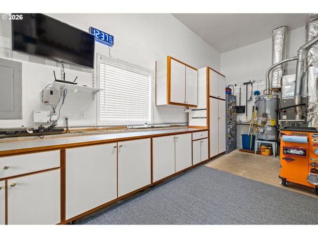 4549 Se 10TH Ter, Gresham, OR 97080