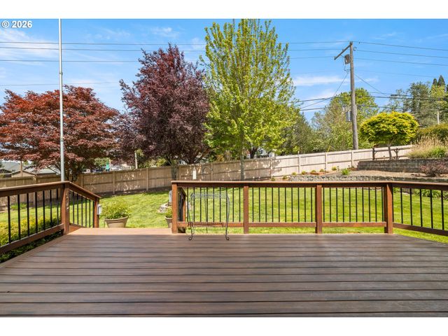 4549 Se 10TH Ter, Gresham, OR 97080