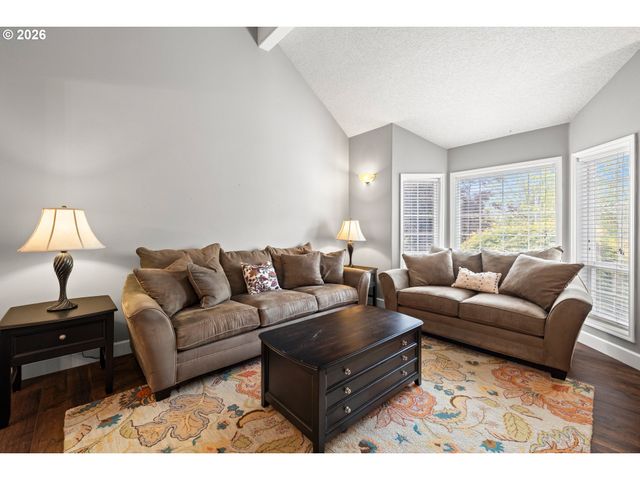 4549 Se 10TH Ter, Gresham, OR 97080