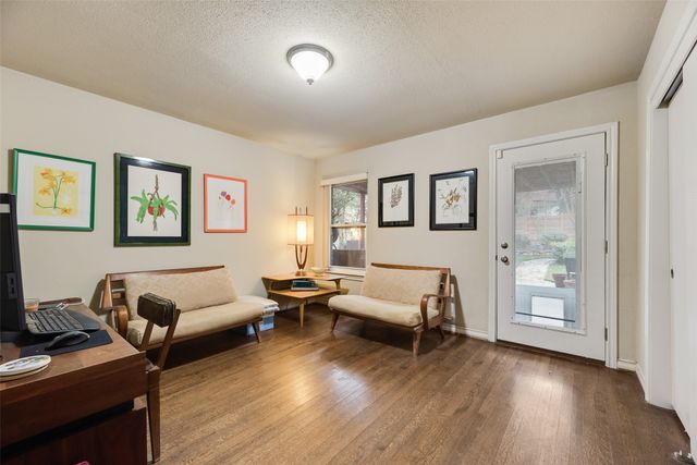 10035 Woodgrove Drive, Dallas, TX 75218