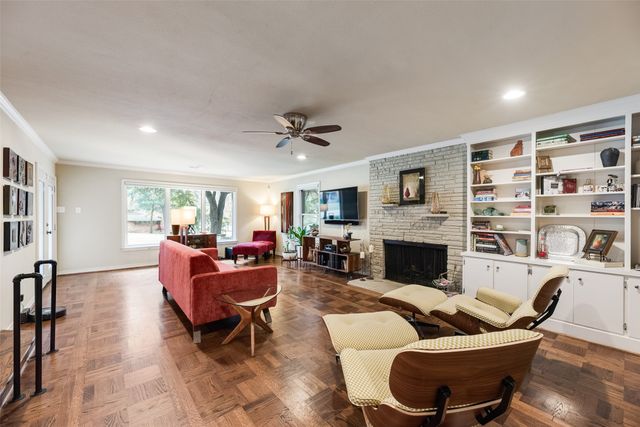 10035 Woodgrove Drive, Dallas, TX 75218