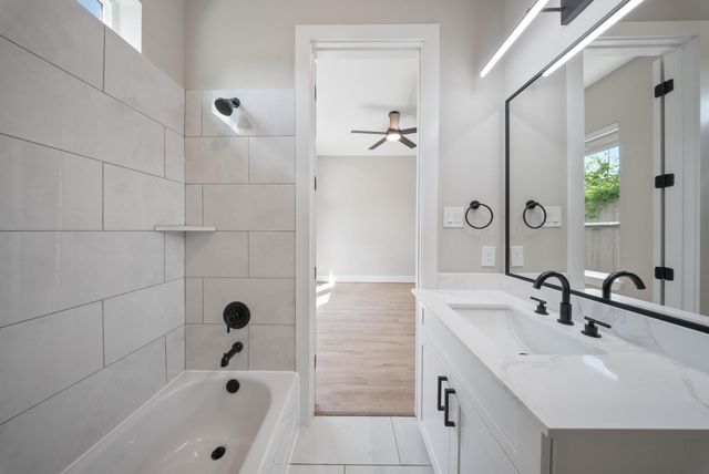 4013 Griggs Road K, Houston, TX 77021