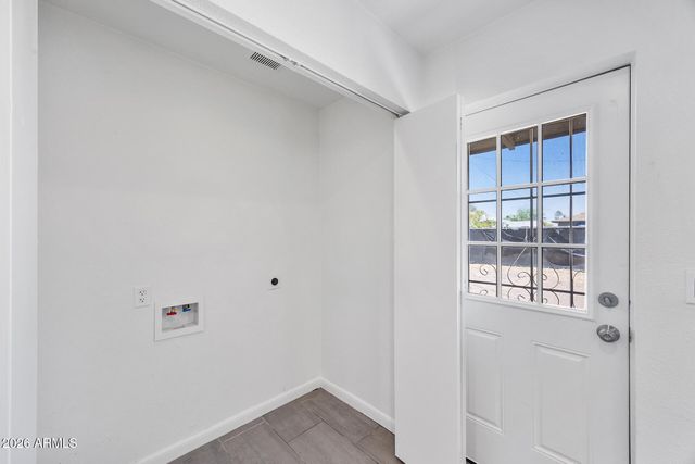 3920 W Bethany Home Road, Phoenix, AZ 85019