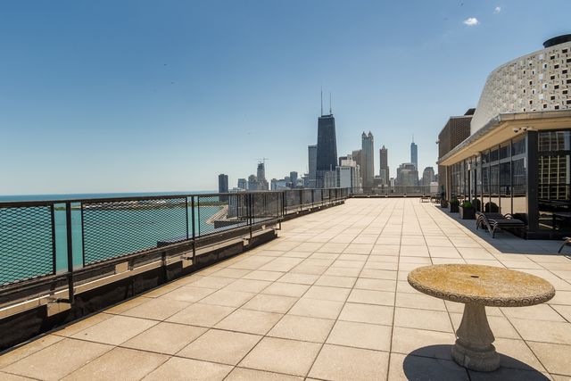 1440 N Lake Shore Drive 35A, Chicago, IL 60610