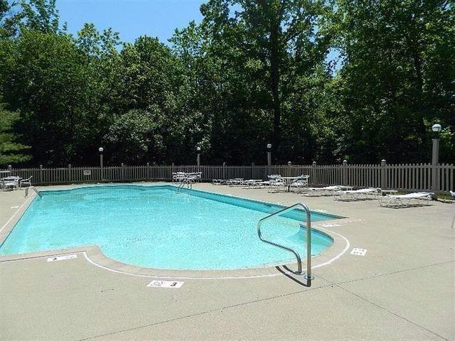 5344 Millstone Court, 8G, Taylor Mill, KY 41015