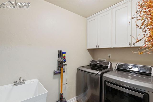 330 Lowick Drive, Colorado Springs, CO 80906