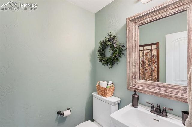 330 Lowick Drive, Colorado Springs, CO 80906